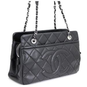 Chanel Matelasse Chain Shoulder Bag Caviar Skin Black